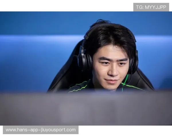 电竞职业选手如何面对流量与实力的平衡挑战,电竞职业选手基本要求